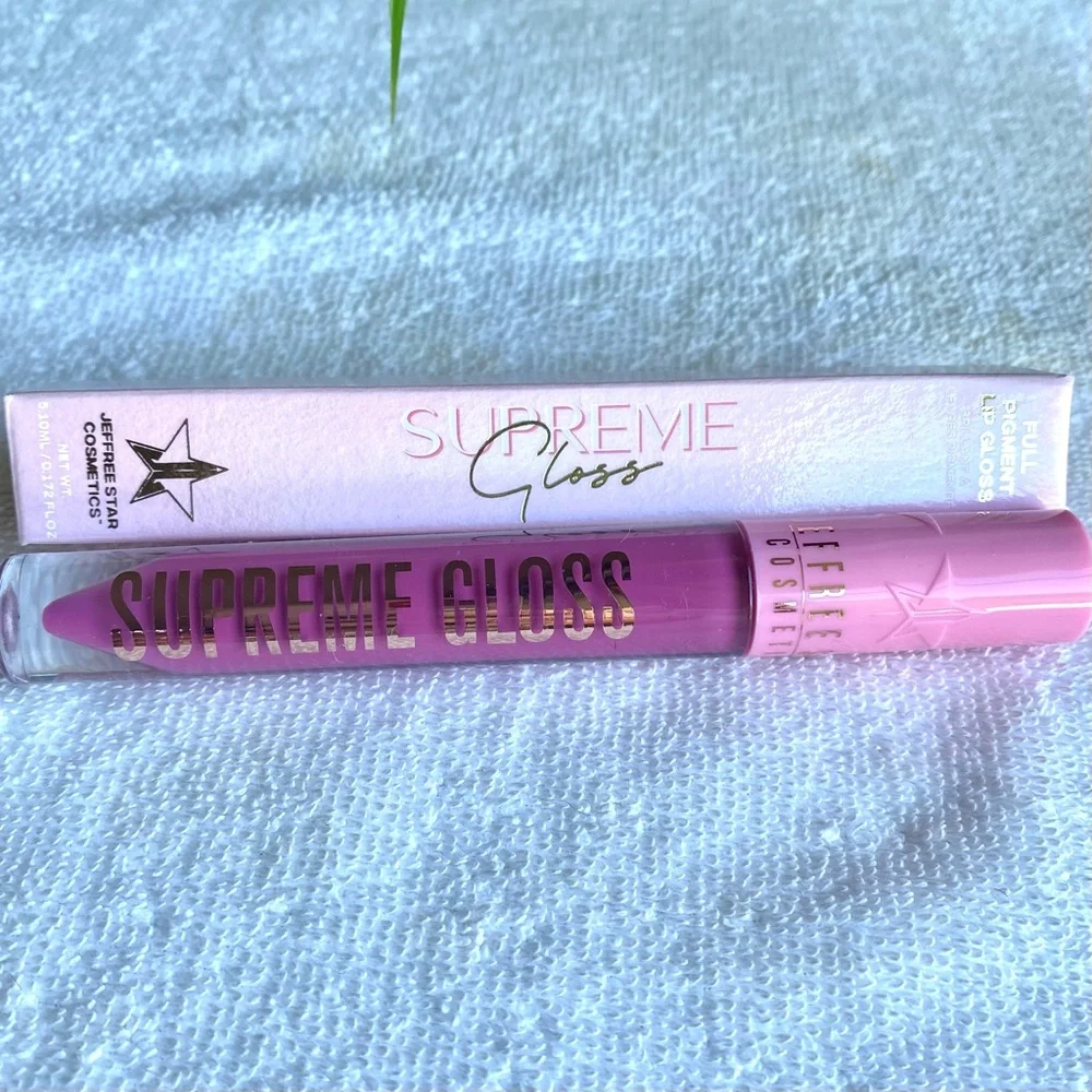 Jeffree Star MORE THAN FRIENDS Supreme Gloss purple pink shade new in box